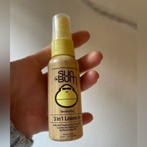 New Sun Bum Revitalizing 3 In 1 Leave In Conditioner Hair Spray 1.5oz Travel